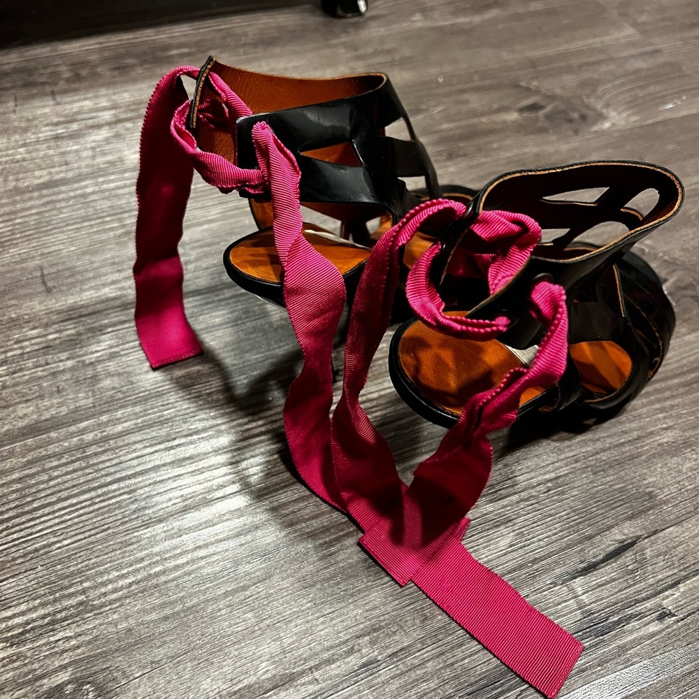 Vintage Lanvin heels - Picture 4 of 8